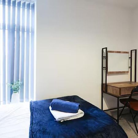 Pet-Friendly 3Br Home, Sleeps 7, 1 Mile From City Centre Λιντς Εξωτερικό φωτογραφία