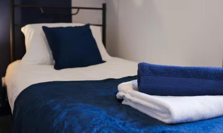 Pet-Friendly 3Br Home, Sleeps 7, 1 Mile From City Centre Λιντς Εξωτερικό φωτογραφία